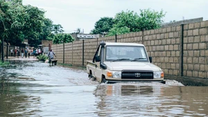 Район, пострадавший от наводнения, в провинции Мапуту (Мозамбик), 12 января 2026 года. Фото: Синьхуа