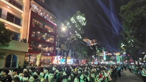 [Фото] Вьетнам встречает Новый 2026 год