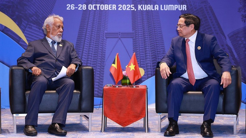 Премьер-министр Фам Минь Тьинь встречается с Премьер-министром Тимора-Лешти Шанана Гушмао. (Фото: ВИА) 3-5573.jpg