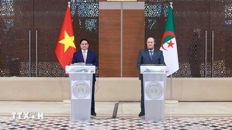 thu-tuong-pham-minh-chinh-va-thu-tuong-algeria-sifi-ghrieb-hop-bao-chung-24.jpg