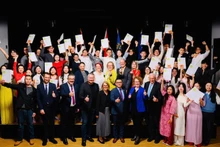 Церемония выпуска курса сестринского дела для вьетнамских студентов.