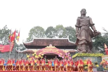 Фестиваль проходит в оживленной и праздничной атмосфере. Фото: Вьет Тхань