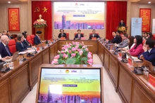 Круглый стол по обмену знаниями и представлению результатов исследования CGGI за 2025 год. Фото: Нгуен Диеп