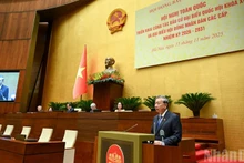 Генеральный секретарь ЦК КПВ То Лам выступает на конференции. Фото: Зюи Линь