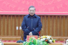 Генеральный секретарь ЦК КПВ То Лам выступает на встрече. Фото: ВИА