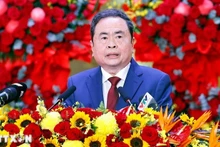 Председатель НС Чан Тхань Ман выступает на конференции. Фото: ВИА