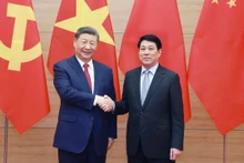 Подтверждение усилий по внесению вклада в поддержание мира, сотрудничества и развития