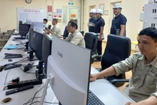 Операторская мусороперерабатывающего завода в Жабинь, провинция Бакнинь. Фото: Нам Фонг