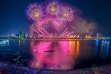 Фестиваль международных фейерверков DIFF 2025 года в Дананге.
