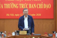 Генеральный секретарь ЦК КПВ То Лам выступает на заседании. Фото: Данг Кхоа