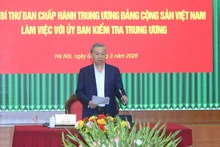 Генеральный секретарь ЦК КПВ То Лам выступает на встрече. Фото: Данг Кхоа