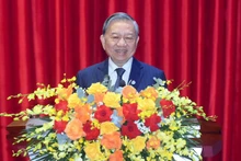 Генеральный секретарь ЦК КПВ То Лам выступает на мероприятии. Фото: Данг Кхоа