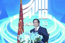 Премьер-министр Фам Минь Тьинь выступает на церемонии. Фото: Чан Хай