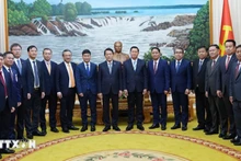 Делегации МОБ Вьетнама и Лаоса. Фото: ВИА