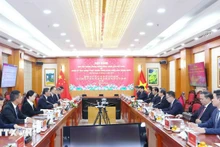 Общий вид переговоров. Фото: ВИА