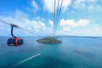 Канатная дорога Хонтхома с момента открытия неизменно привлекает внимание и восхищение международных СМИ. Фото: Sun Group