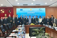 Участники конференции. Фото: Кхань Линь