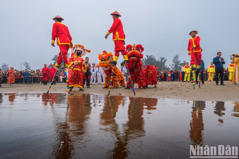 В рамках фестиваля проводятся многие народные игры.