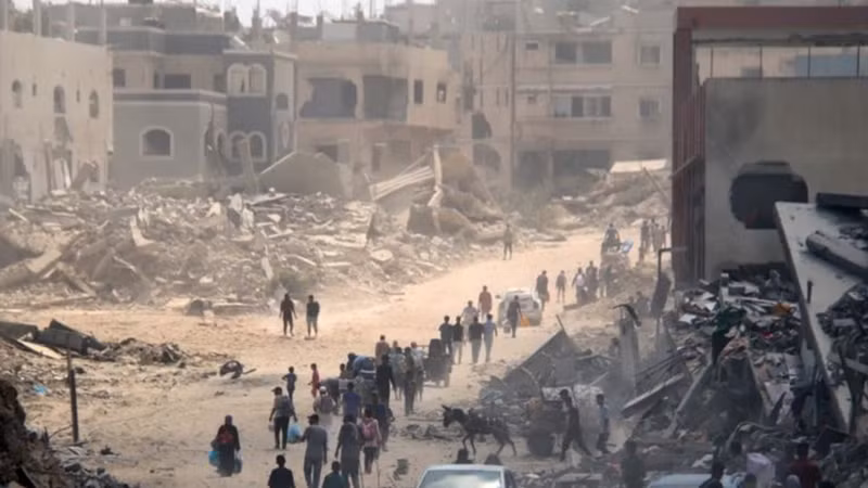 Палестинские беженцы возвращаются в город Хан-Юнис, сектор Газа, 30 июля 2024 года. Фото: Синьхуа/ВИА