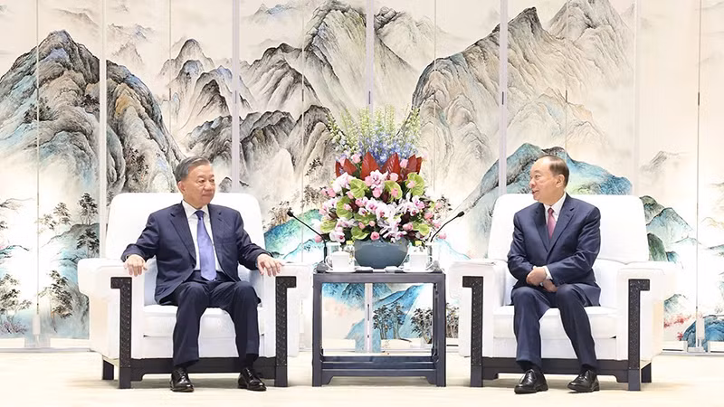 Общий вид встречи.