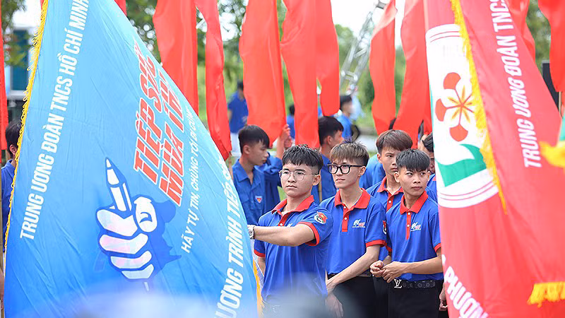 Кампания организована с целью продвижения авангардной роли молодежи в содействии социально-экономическому развитию страны. 