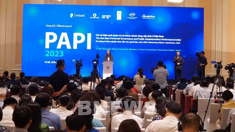 В отчете показано, что местные жители дали более высокую оценку эффективности борьбы с коррупцией в 2023 году. Фото: ВИА