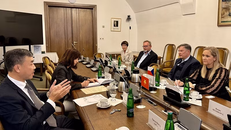 Общий вид встречи. Фото: baoquocte.vn