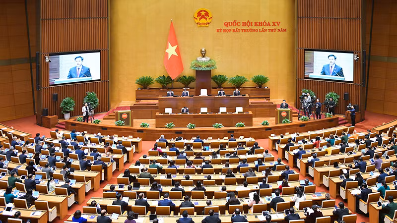Внеочередная сессия НС Вьетнама. Фото: quochoi.vn 