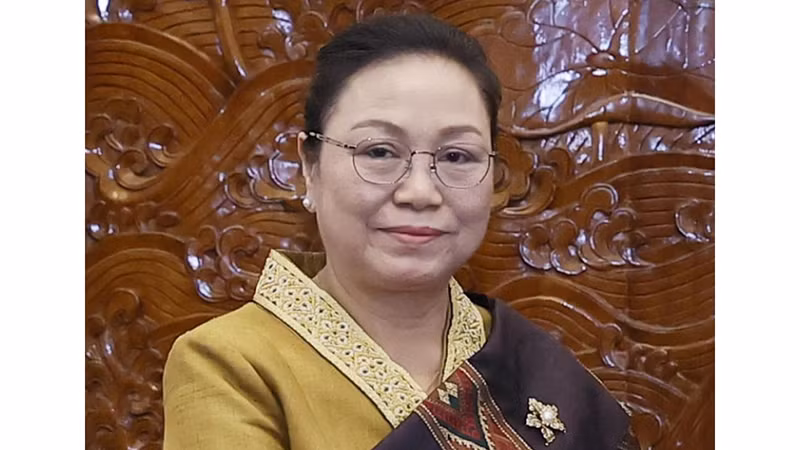 Посол Лаоса во Вьетнаме Кхамфао Эрнтаван. Фото: ВИА