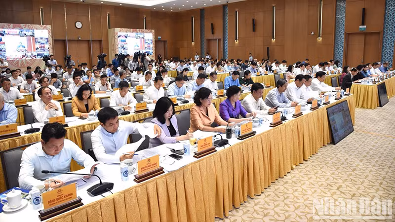 Делегаты на конференции. Фото: Чан Хай