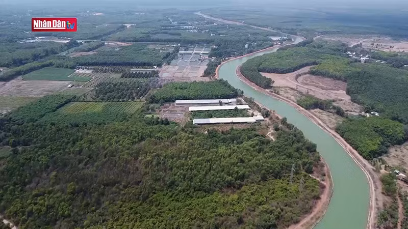 Это озеро предоставляет основной источник воды для сельскохозяйственной деятельности в Восточной части Южного региона.