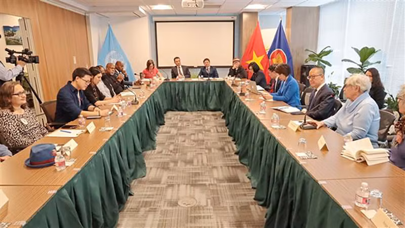 Общий вид встречи. Фото: ВИА