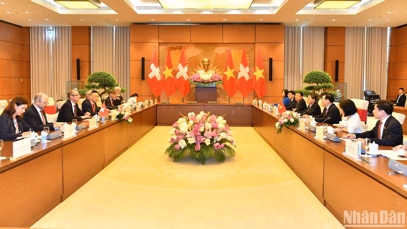 Общий вид переговоров. Фото: Данг Кхоа