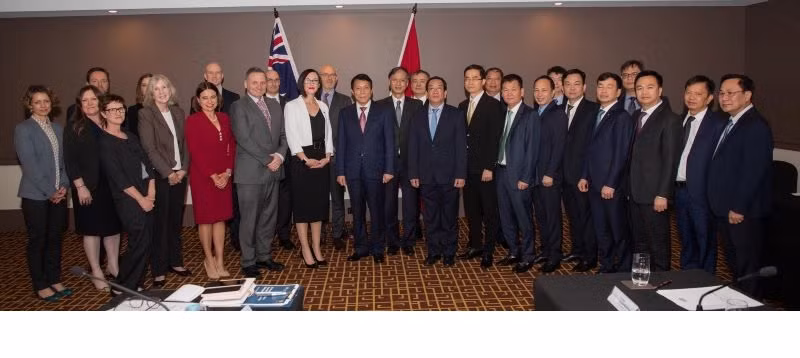 Делегаты на диалоге. Фото: ВИА