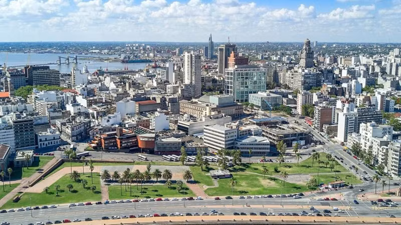 Монтевидео – столица Уругвая. Фото: susanintop.com