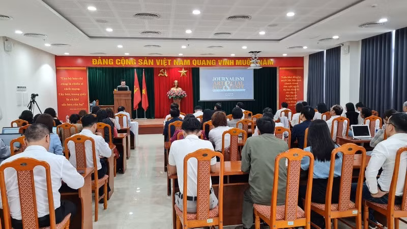 Общий вид встречи. Фото: Тхань Тунг