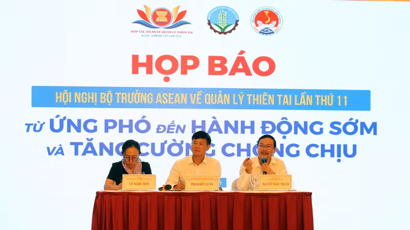 Пресс-конференция по AMMDM. Фото: moitruongvadothi.vn