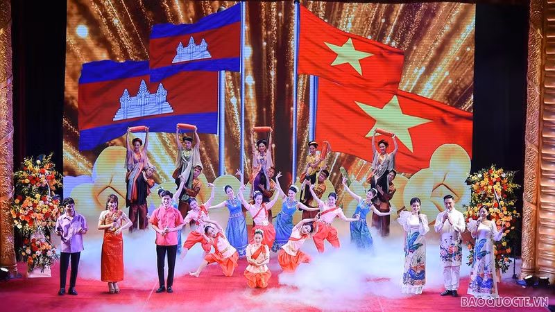 Вьетнам и Камбоджа отмечают 55-летие установления дипломатических отношений в 2022 году. Фото: baoquocte.vn