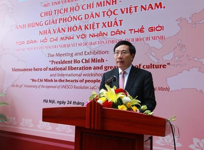 Постоянный Вице-премьер Фам Бинь Минь выступает с речью. Фото: dangcongsan.vn