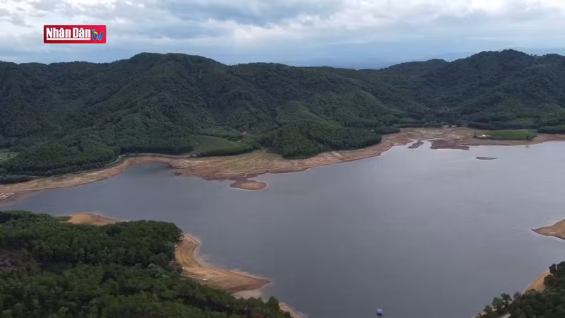 Вид на озеро Чайтиеу с высоты