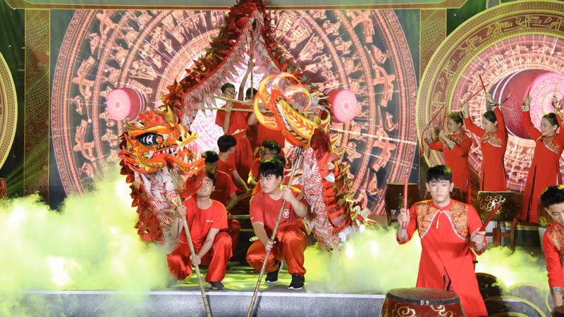 Художественный номер на церемонии.