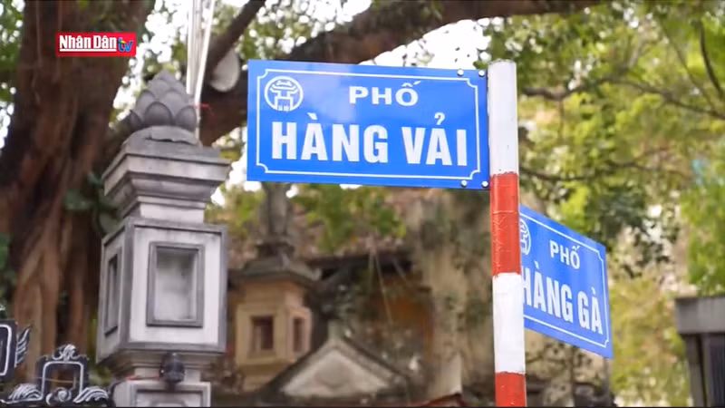 Хангвай – это улица длиной 240 м, расположенная в старом квартале Ханоя. 