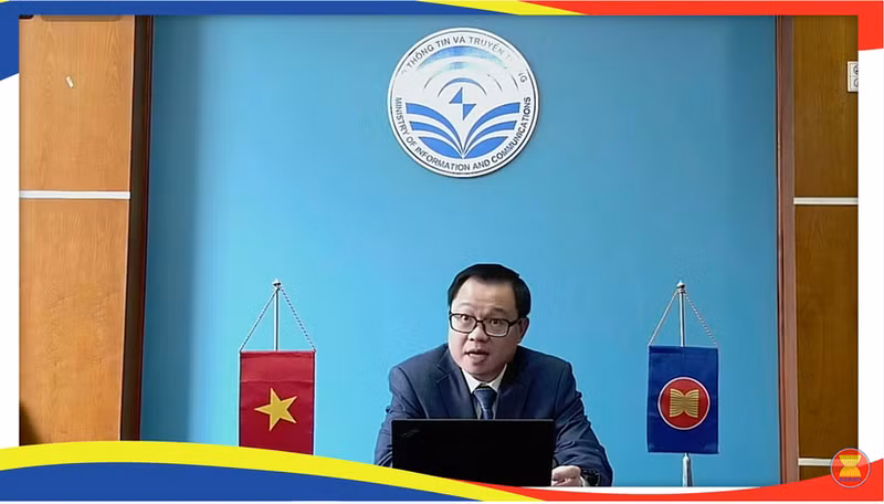 В мероприятии принял участие Начальник Департамента международного сотрудничества при Министерстве информации и коммуникаций Чиеу Минь Лонг. Фото: mekongasean.vn