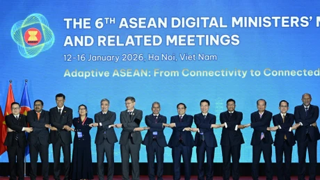 [Фото] Премьер-министр Фам Минь Тьинь принял участие в 6-й Конференции министров по цифровым вопросам АСЕАН