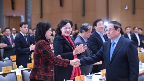 [Фото] Премьер-министр Фам Минь Тьинь председательствовал на церемонии запуска движений соревнований