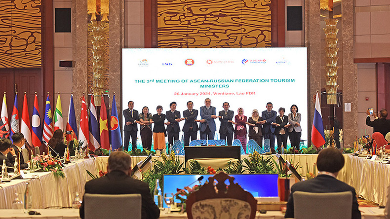 Делегаты на совещании министров туризма АСЕАН-Россия.