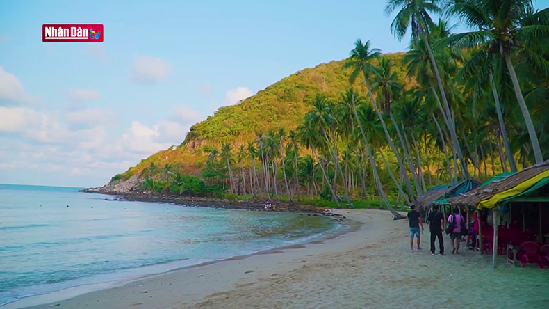 Архипелаг Намзу посещают многие туристы. Архипелаг Намзу посещают многие туристы.