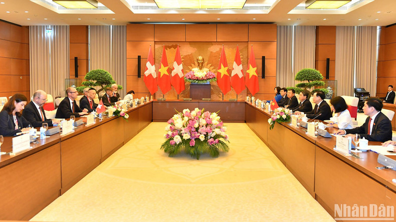 Общий вид переговоров. Фото: Данг Кхоа