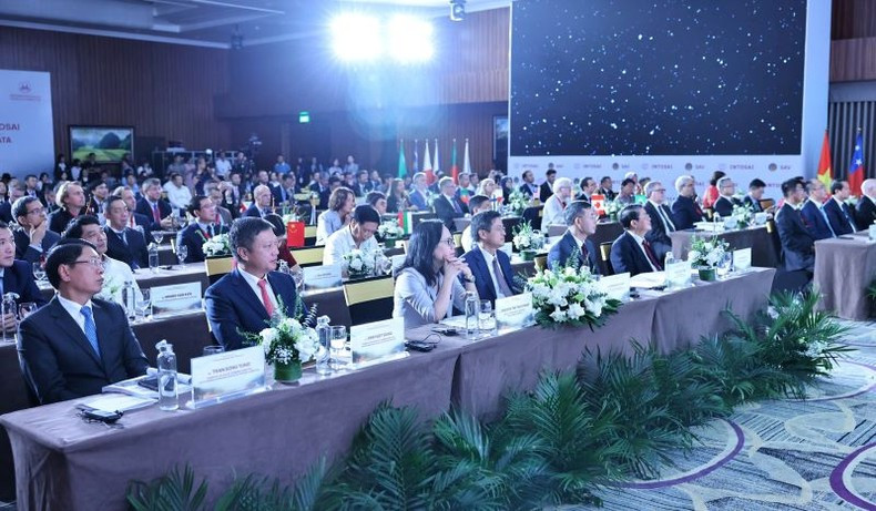 Участники конференции. Фото: Тхюи Зунг