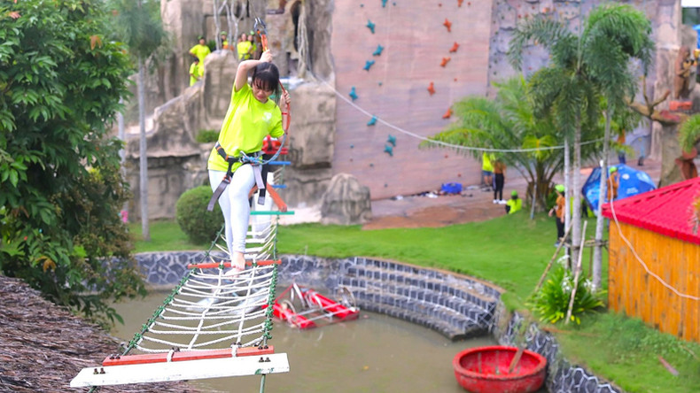 На ферме можно собраться всей семьей в выходные дни. Фото: dulich.laodong.vn На ферме можно собраться всей семьей в выходные дни. Фото: dulich.laodong.vn